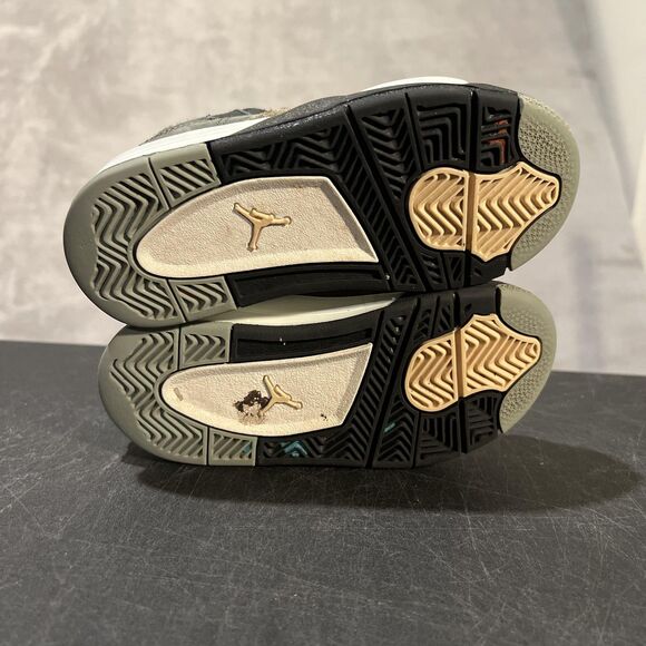 Jordan 4 Retro Craft Shoes Youth Size 9C FB9937-200 Kids Sneakers - Picture 4 of 10